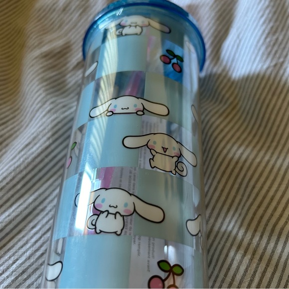 Cinnamoroll Tumbler - Picture 1 of 3